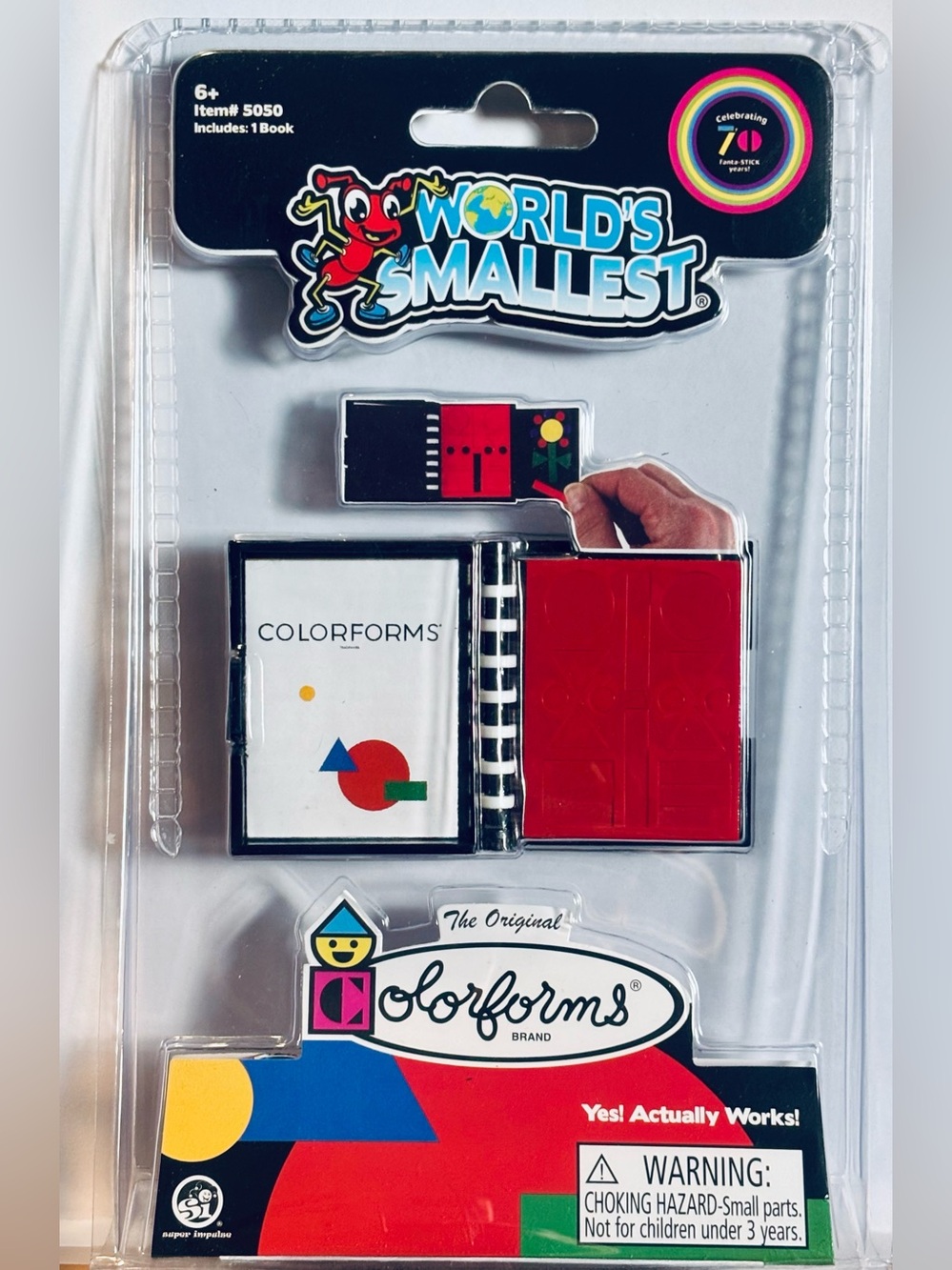 World’s Smallest Original Colorforms Set - Picture 3 of 4